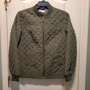 Nwt new direction bomber jacket quilted